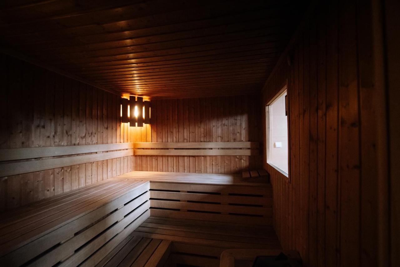 Karpackie Pokoje Krosno Exteriör bild